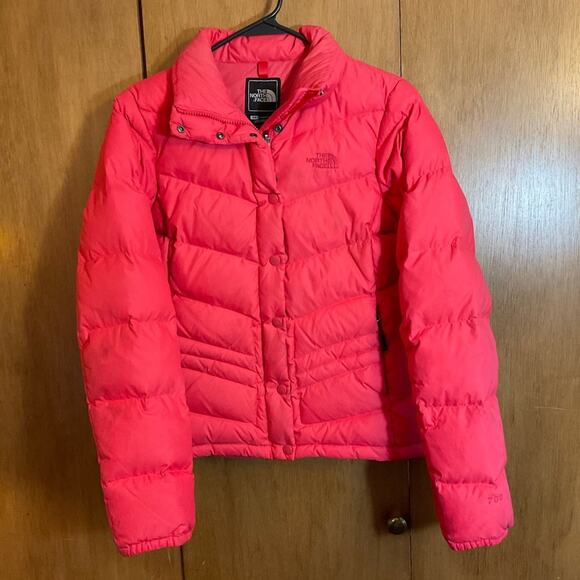 The North Face Jackets & Blazers - The North Face 700 Pink Puffer Jacket